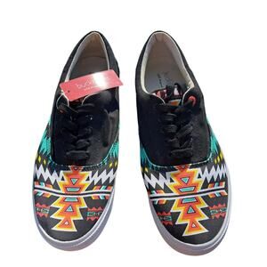 BUCKETFEET SNEAKERS MENS SIZE 9 WOMENS SIZE 10.5 ARCHER AZTEC PRINT CANVAS NWT